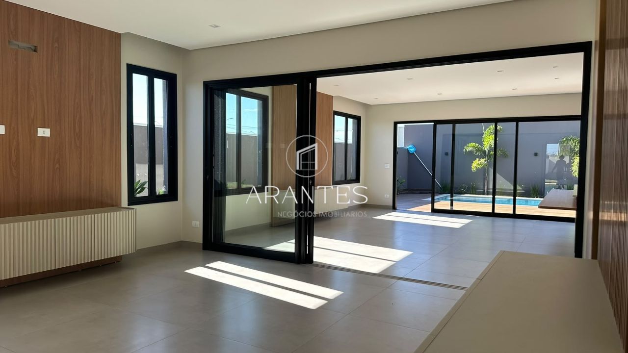 Foto de Casa de Alto Padrão à Venda no Condomínio Villa Dumont em villa dumont, Três Lagoas