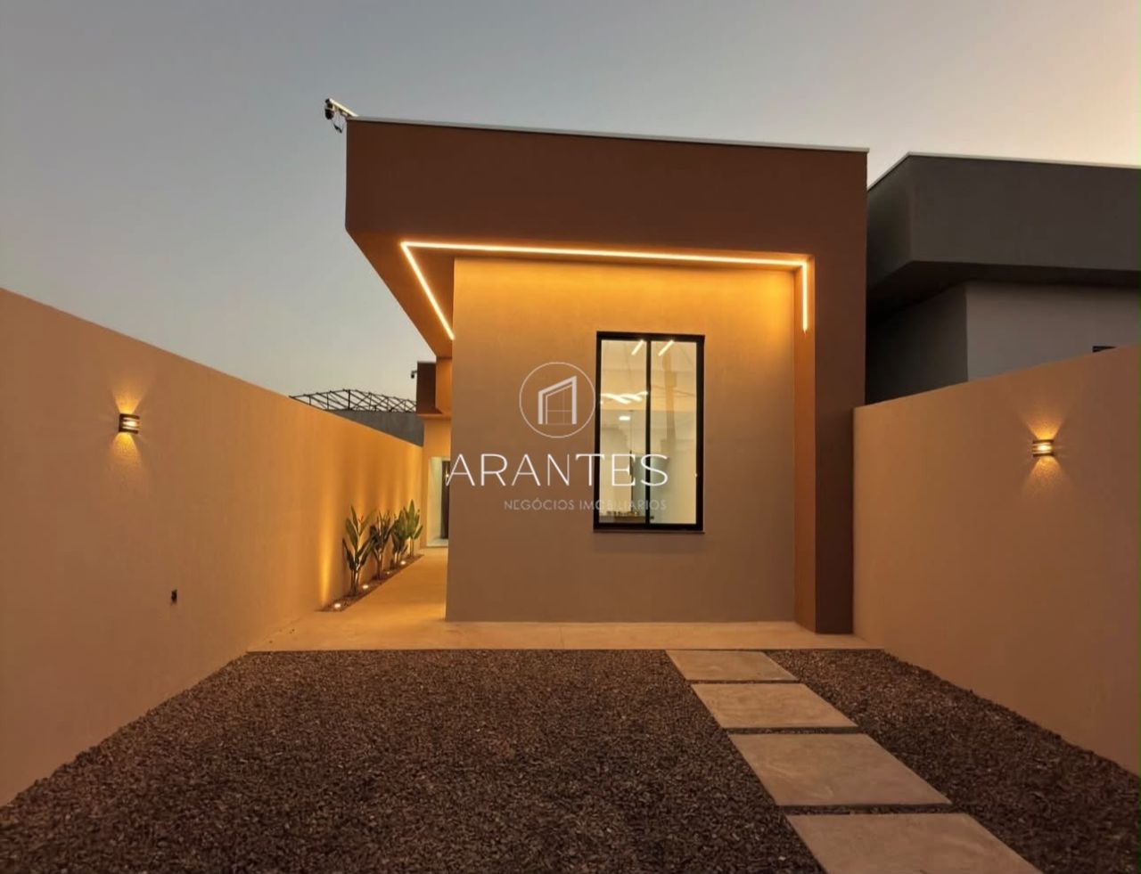 Foto de Casa Santa Helena- Conforto e Sofisticação. em Portal das Araras, Três Lagoas