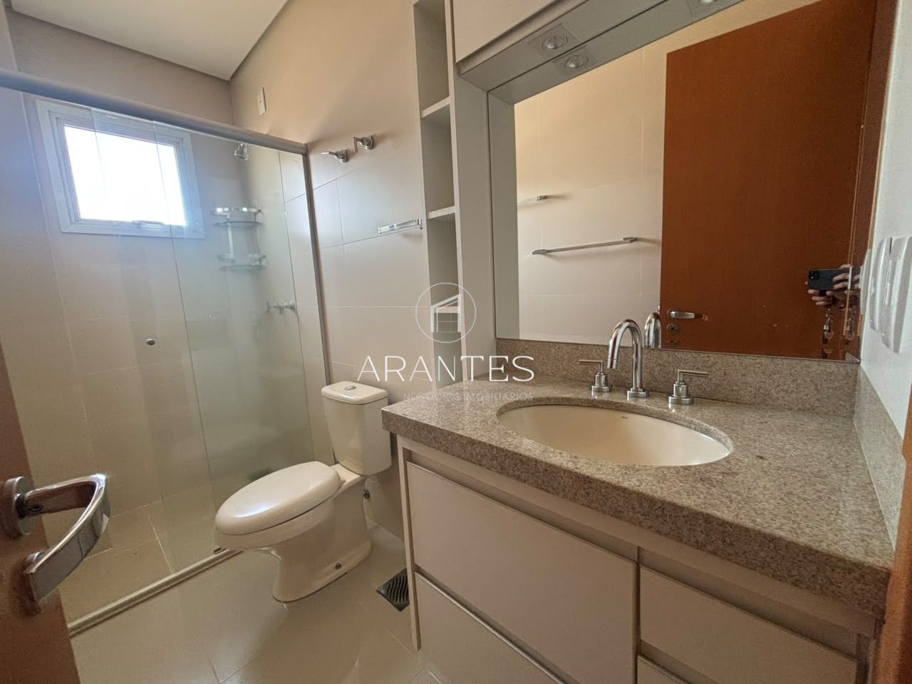Foto de Apartamento à venda no condomínio Monte Carlo em Centro, Três Lagoas