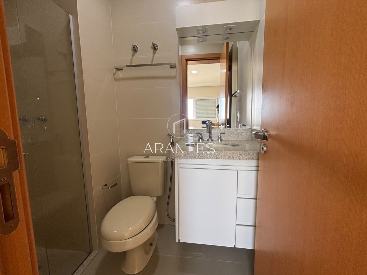 Foto de Apartamento à venda no condomínio Monte Carlo em Centro, Três Lagoas