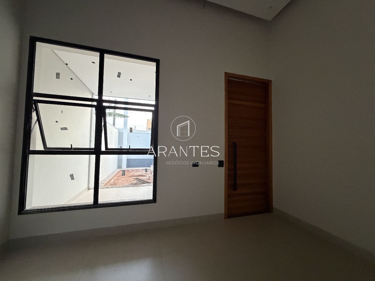 Foto de CASA BELÍSSIMA PRÓXIMA LAGOA MAIOR em Bela vista, Três Lagoas