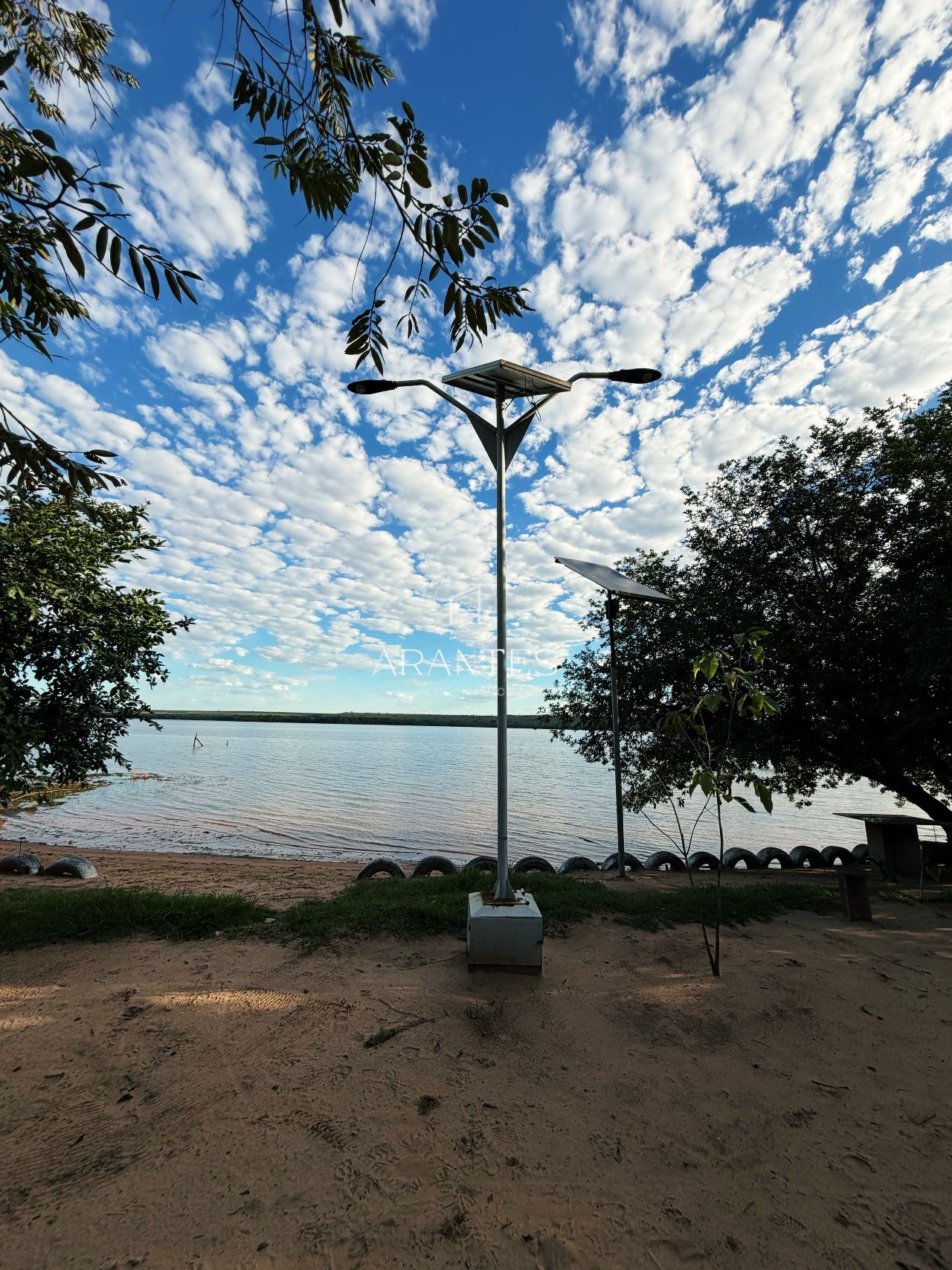 Foto de  Rancho à Venda — Porteira Fechada em Beira sucuriú , Três Lagoas
