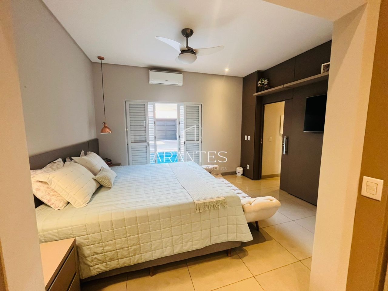 Foto de UMA CASA PERFEITA À VENDA NO COLINOS em Colinos, Três Lagoas