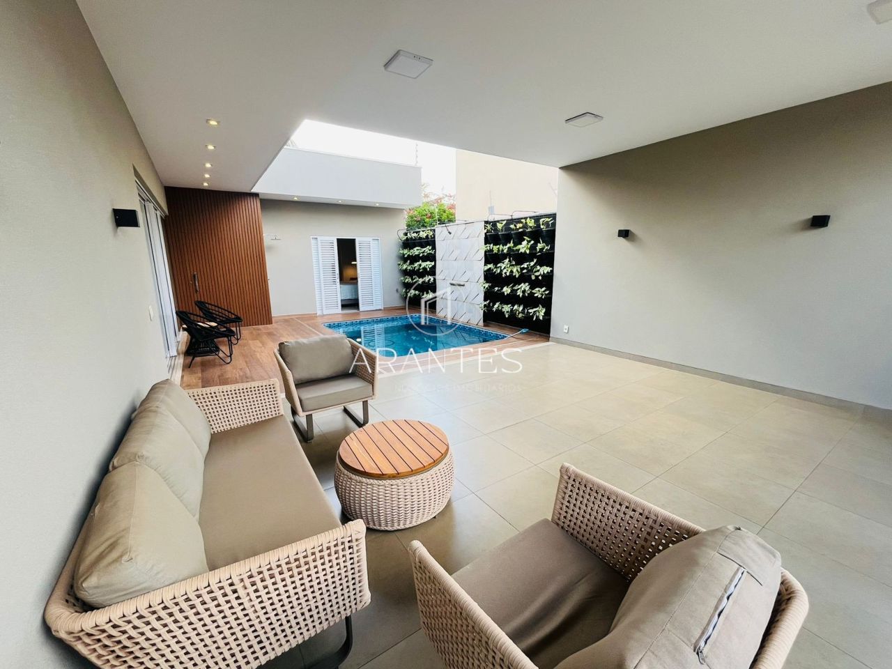 Foto de UMA CASA PERFEITA À VENDA NO COLINOS em Colinos, Três Lagoas