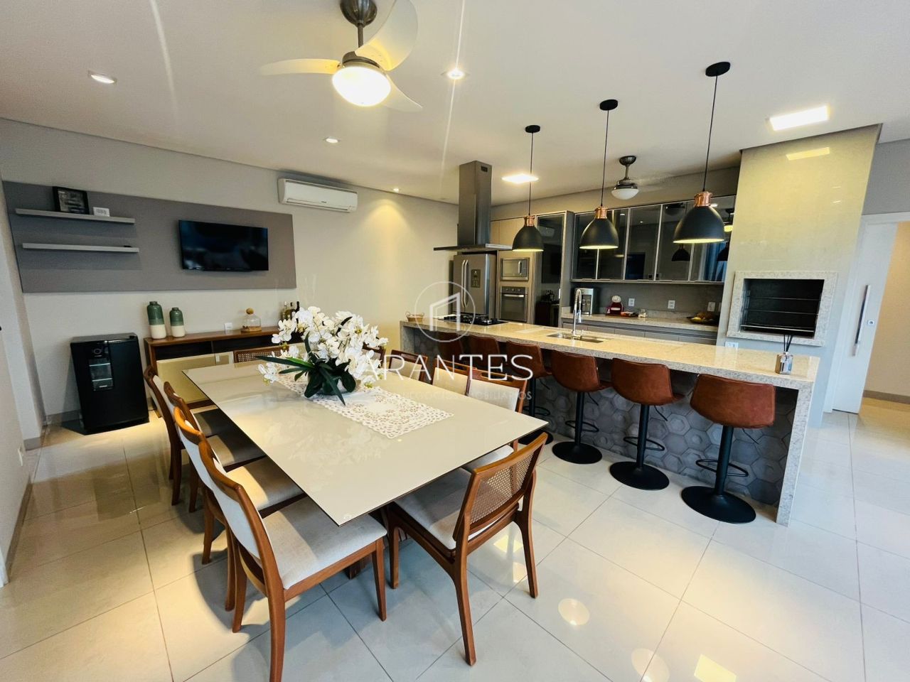 Foto de UMA CASA PERFEITA À VENDA NO COLINOS em Colinos, Três Lagoas