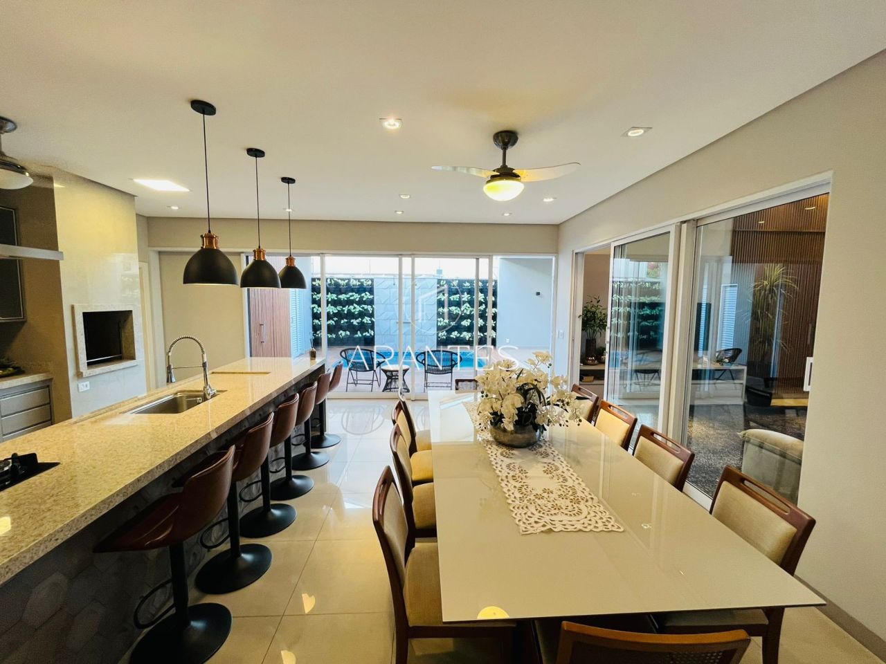 Foto de UMA CASA PERFEITA À VENDA NO COLINOS em Colinos, Três Lagoas