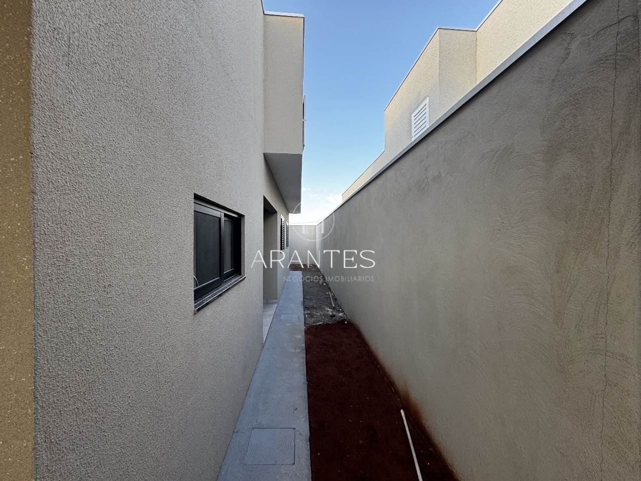 Foto de LINDA CASA NO SANTA HELENA PROX DO SHOPPING  em Santa helena, Três Lagoas