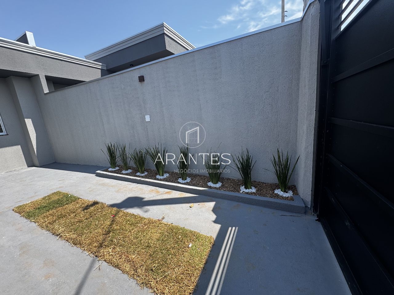 Foto de CASA AMPLA NO BAIRRO SANTA HELENA C\SUITE  em SANTA HELENA, Três Lagoas