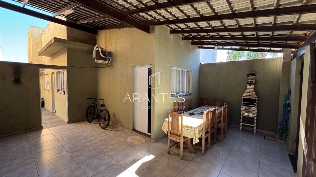 Foto de Casa a venda no bairro São Carlos em Parque São Carlos, Três Lagoas