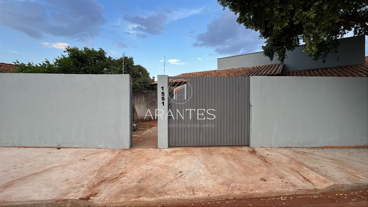 Foto de CASA PRA LOCAÇÃO IDEAL PARA ALOJAMENTO em JARDIM ITAMARATY, Três Lagoas