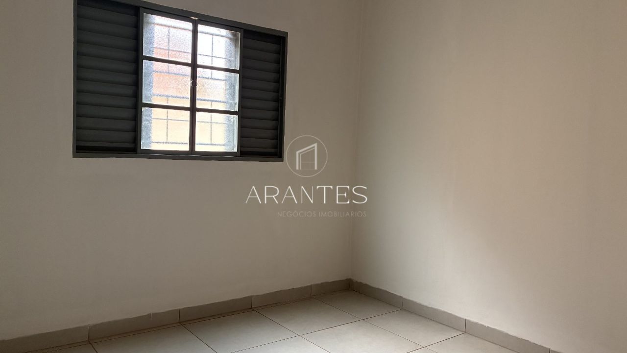 Foto de ?? Casa à venda na Avenida Rosário Congro – Colinos podendo ser comercial . em Colinos, Três Lagoas