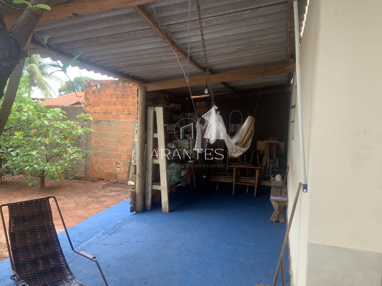 Foto de CASA À VENDA COM TERRENO E SALÃO COMERCIAL. em Av. Ranunpho Marques Leal, Três Lagoas