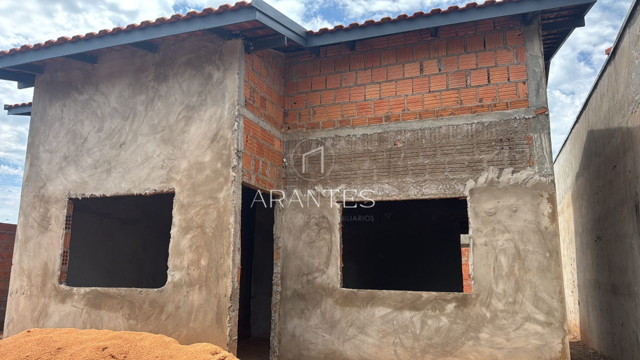 Foto de CASA EM TERRENO AMPLO NO BAIRRO NOVA TRES LAGOAS em Nova Três Lagoas, Três Lagoas
