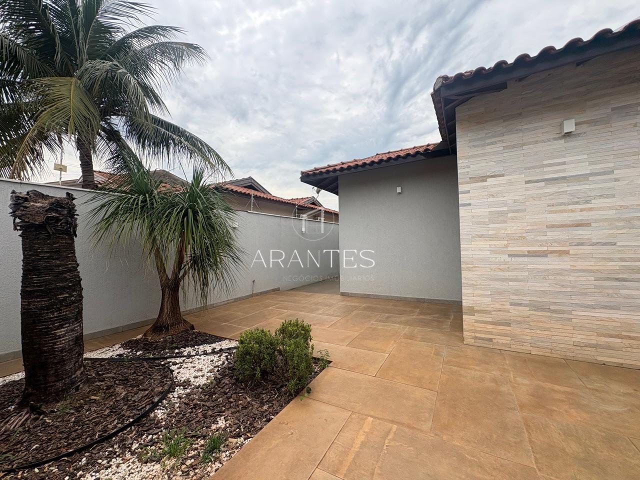 Foto de CASA AMPLA E SOFISTICADA À VENDA NO JARDIM DOS IPES I em JARDIM DOS IPES 1, Três Lagoas
