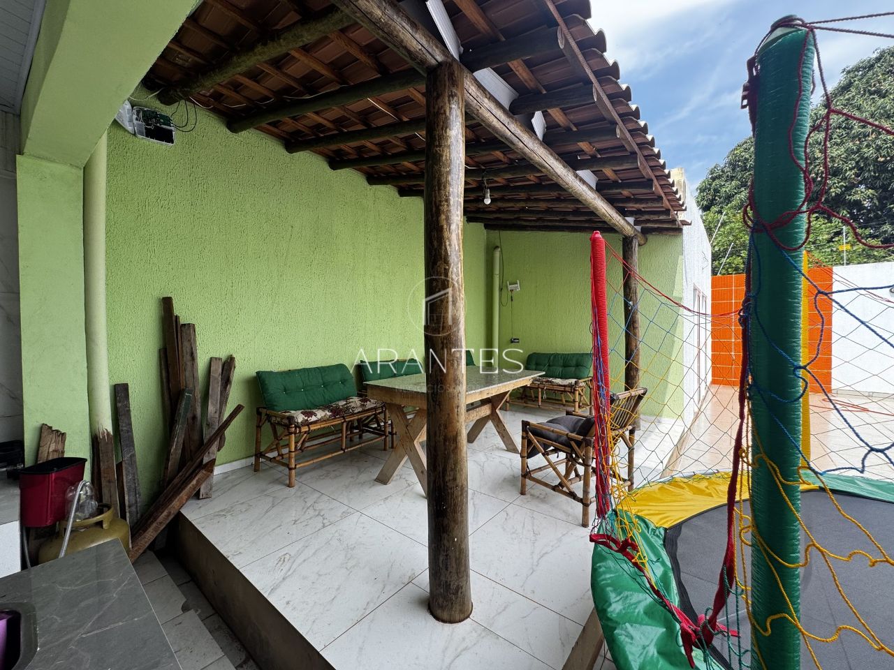 Foto de CASA BEM AMPLA PARA LOCAÇÃO COM AREA DE LAZER em Vila Maria, Três Lagoas