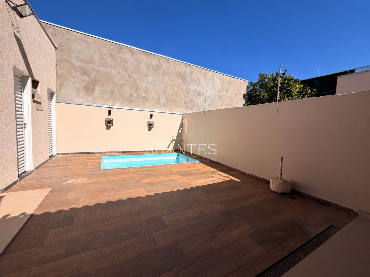 Foto de CASA À VENDA - JD DOS IPÊS III em Jardim dos Ipês, Três Lagoas