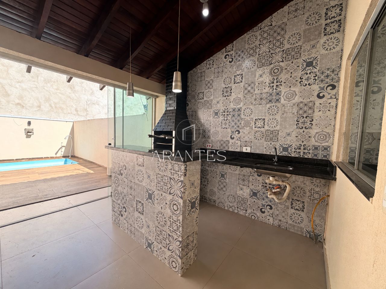Foto de CASA À VENDA - JD DOS IPÊS III em Jardim dos Ipês, Três Lagoas