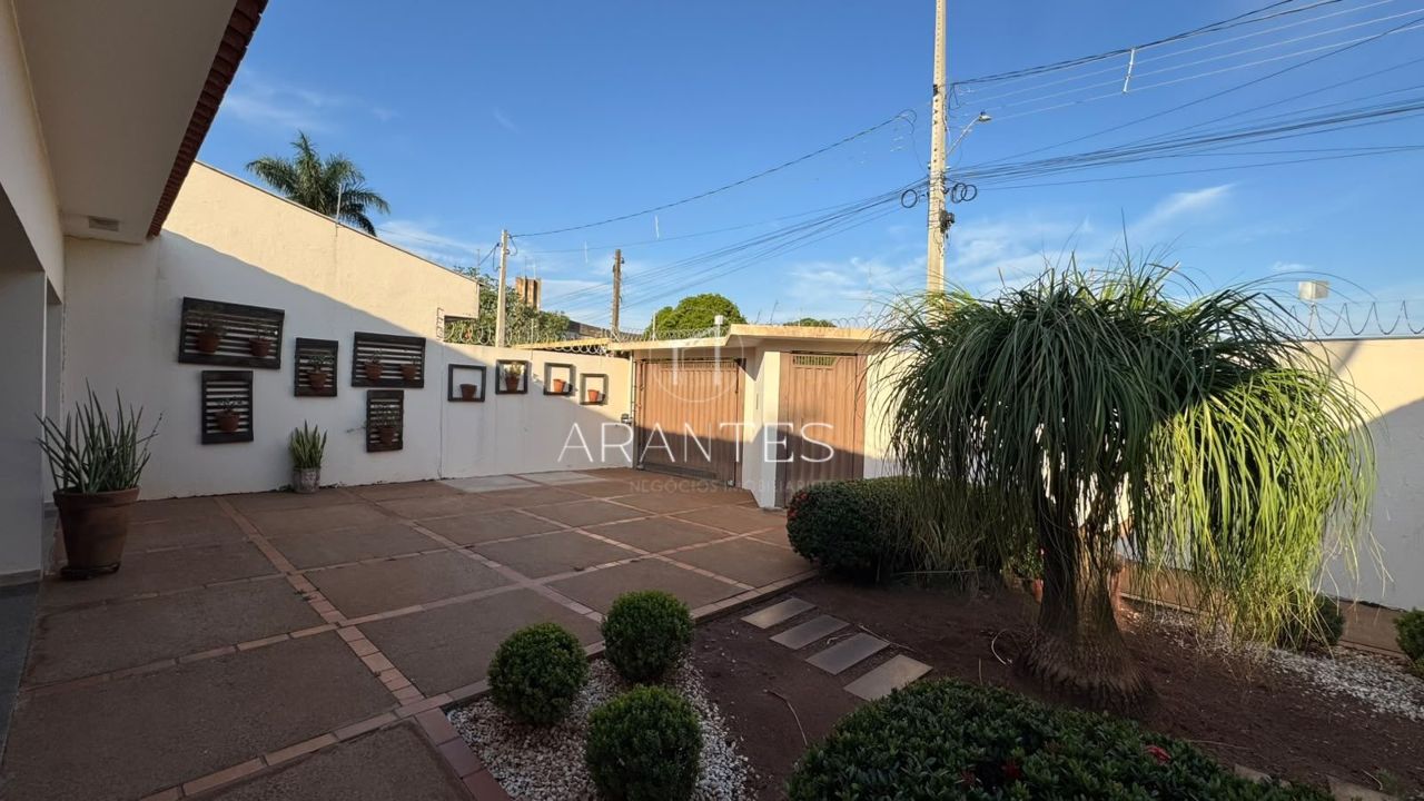 Foto de Casa á venda Santos Dumont em Santos Dumont, Três Lagoas