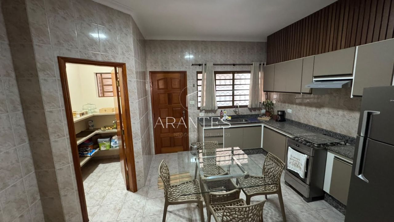 Foto de Casa á venda Santos Dumont em Santos Dumont, Três Lagoas
