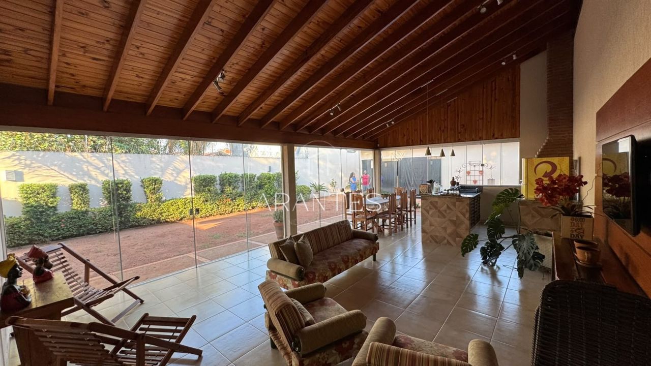 Foto de Casa á venda Santos Dumont em Santos Dumont, Três Lagoas