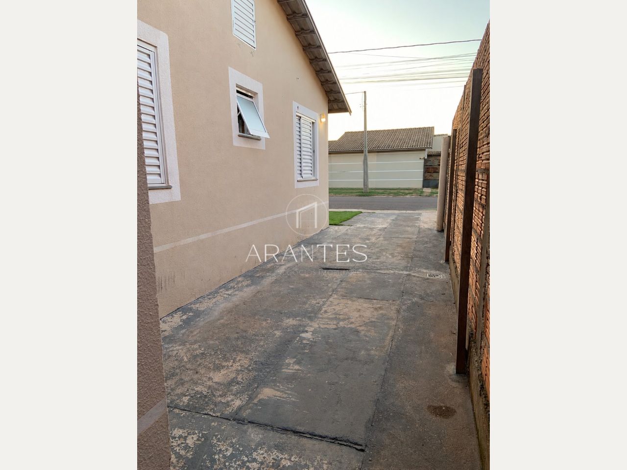 Foto de CASA À VENDA - CONDOMÍNIO ECOVILLE III em Nova Europa, Três Lagoas
