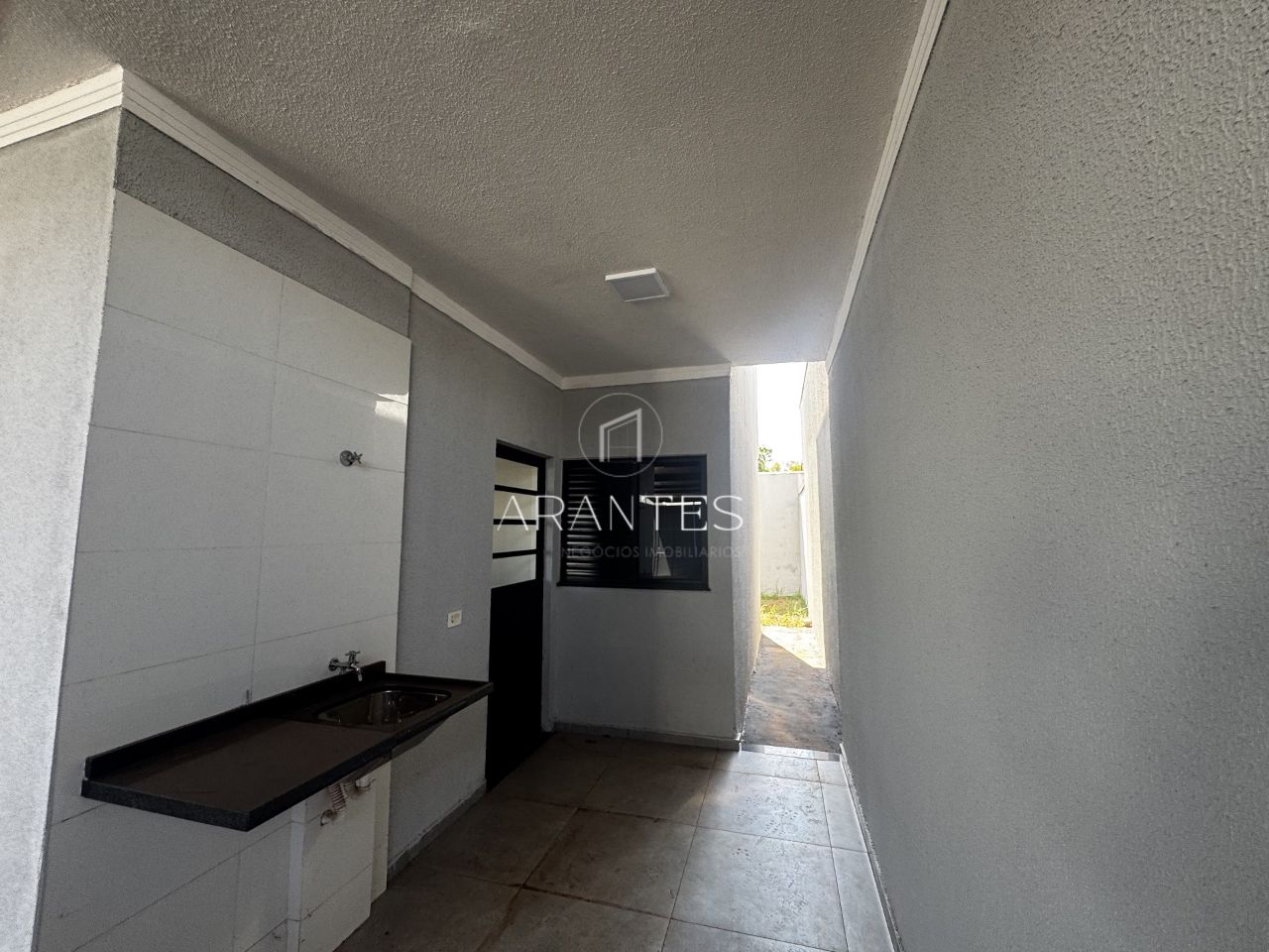 Foto de CASA À VENDA - CONDOMÍNIO ALTO CAPIVARI em Jardim Progresso, Três Lagoas