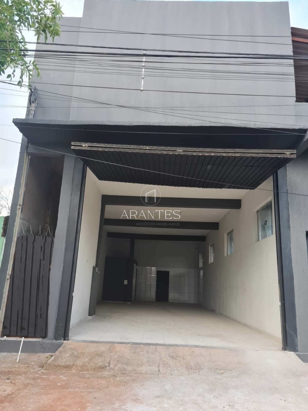 Foto de SALÃO PARA LOCAÇÃO - BAIRRO SANTA RITA em Santa Rita, Três Lagoas