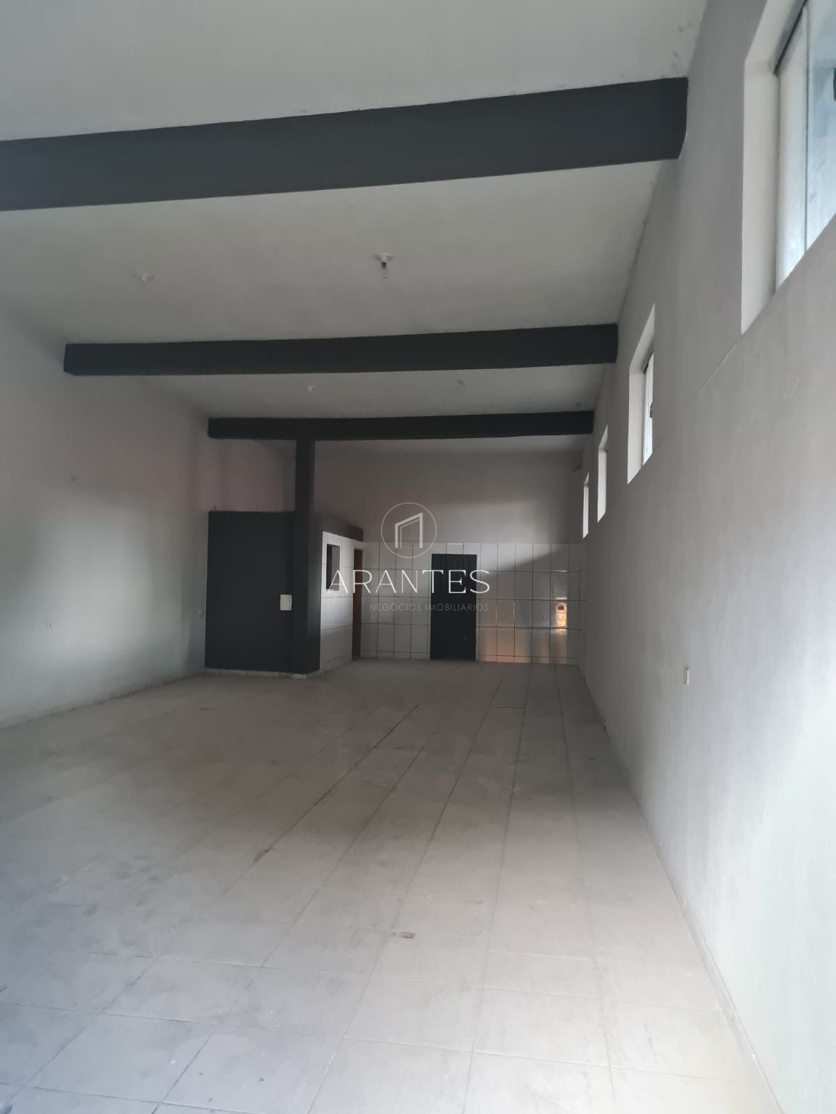 Foto de SALÃO PARA LOCAÇÃO - BAIRRO SANTA RITA em Santa Rita, Três Lagoas
