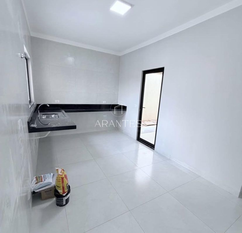 Foto de CASA À VENDA - BAIRRO NOVA TRÊS LAGOAS. em Nova Três Lagoas, Três Lagoas