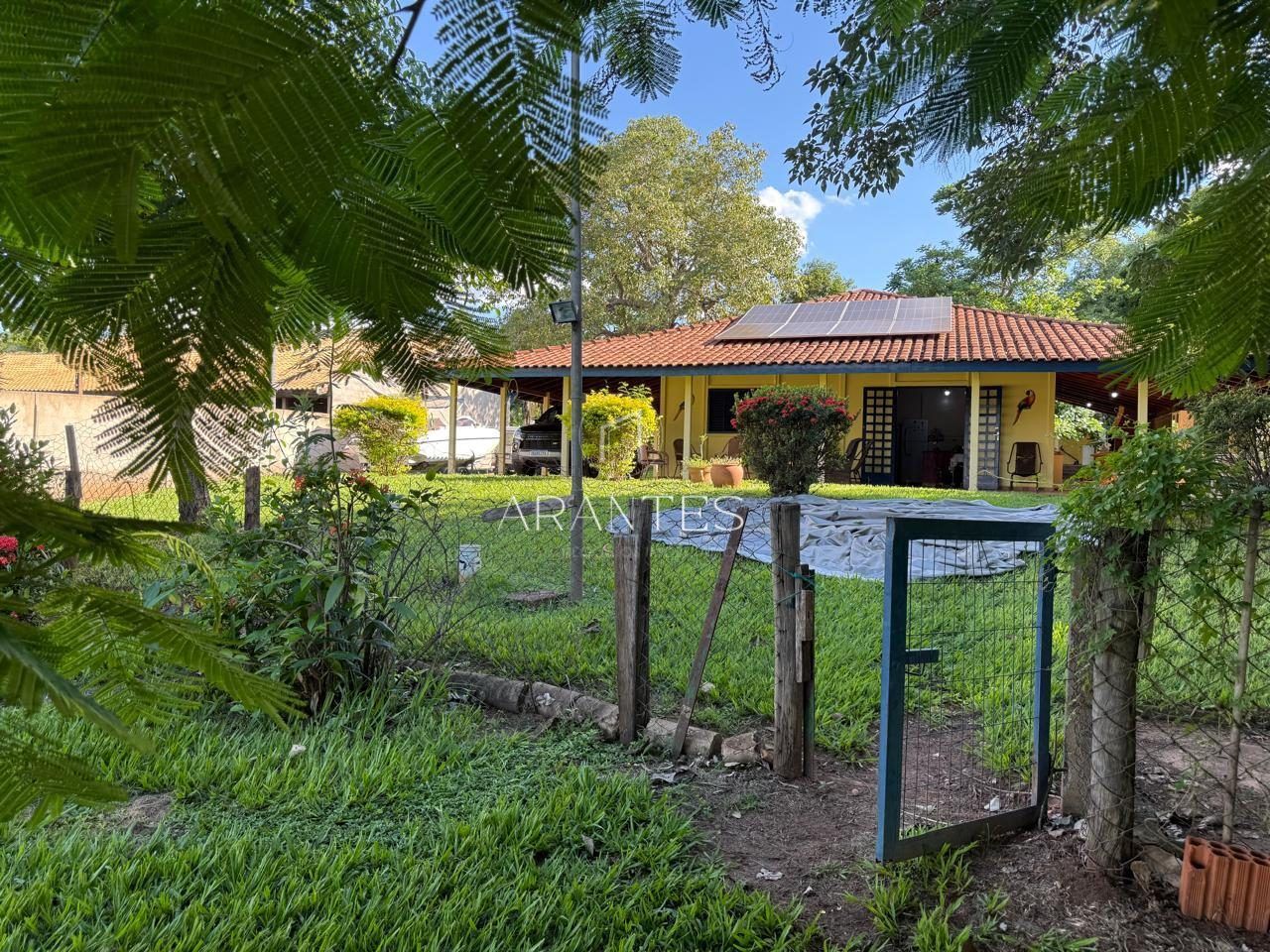 Foto de RANCHO ESPETACULAR NO PÉ DA PONTE À VENDA em OASIS, Três Lagoas