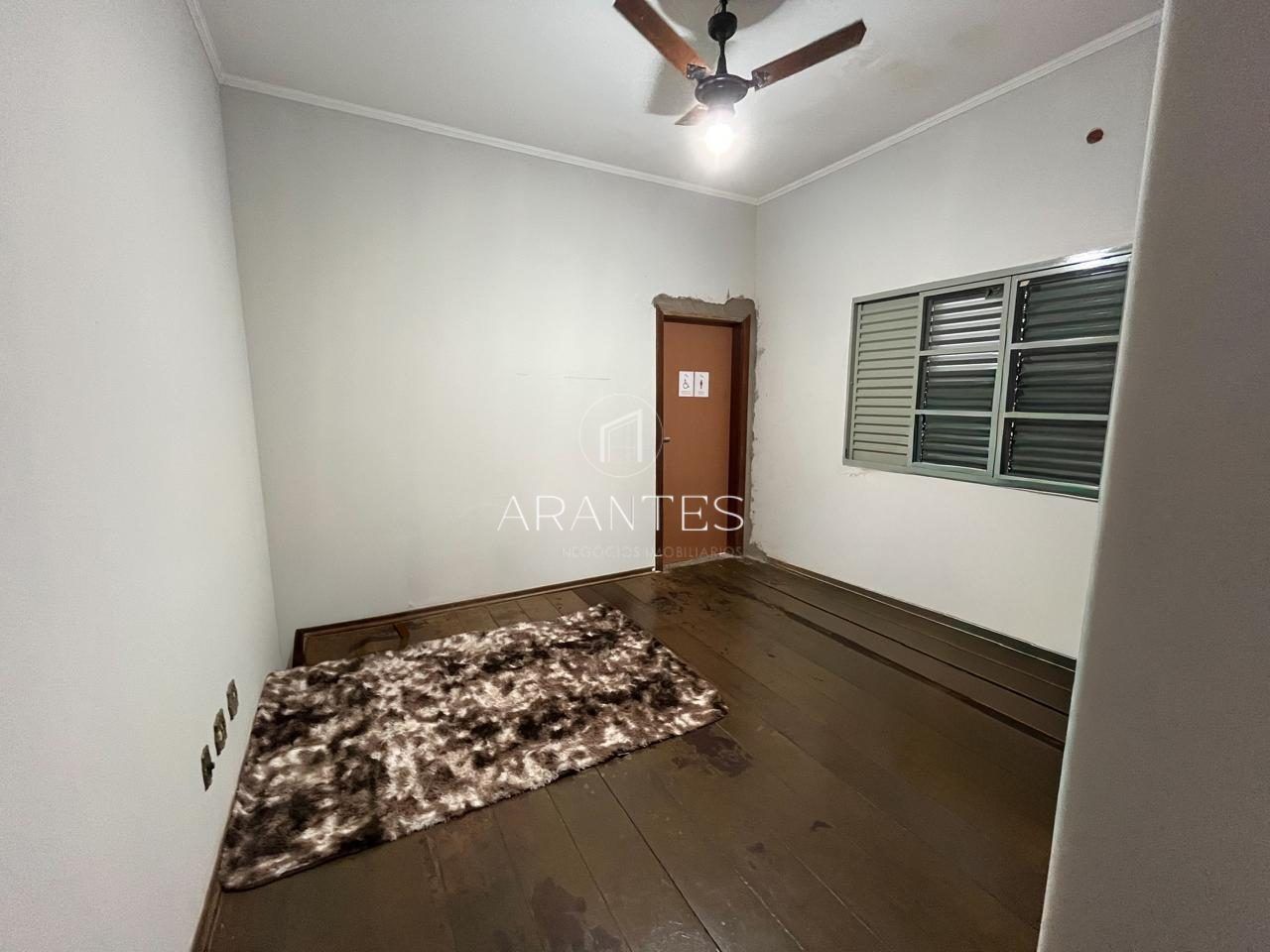 Foto de CASA DE ESQUINA NO COLINOS À VENDA em Colinos, Três Lagoas
