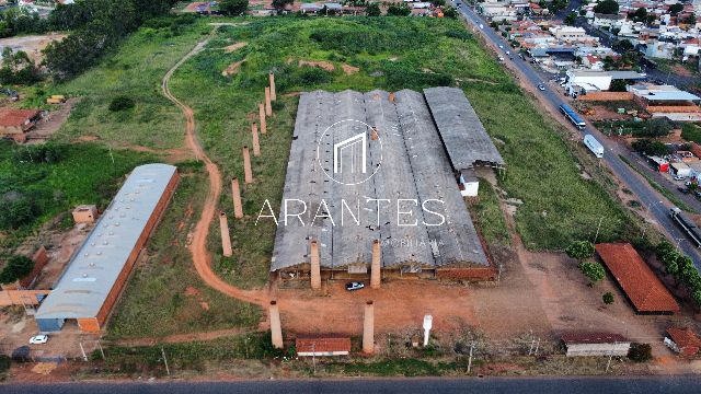 Lote à venda no Bairro VILA ALEGRE 