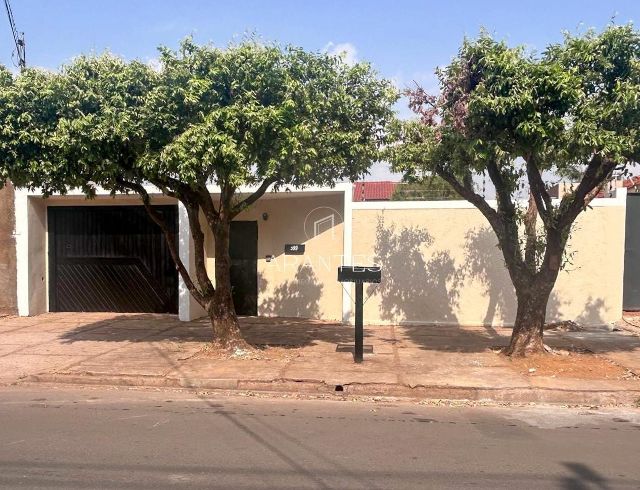 Casa Térrea para venda no Bairro Santos Dumont
