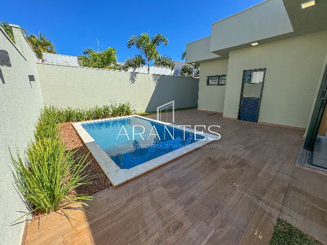 Casa à venda no Condomínio Portal Das Águas  