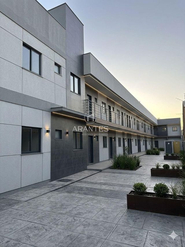 Conjuntos de Loft e Apartamentos