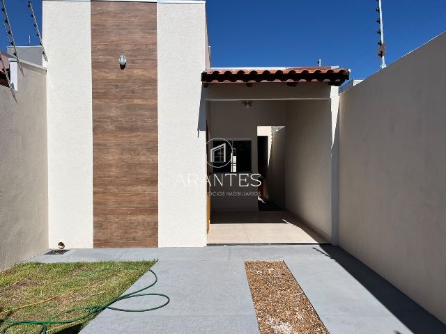 CASA PRA VENDA NO BAIRRO SANTA RITA