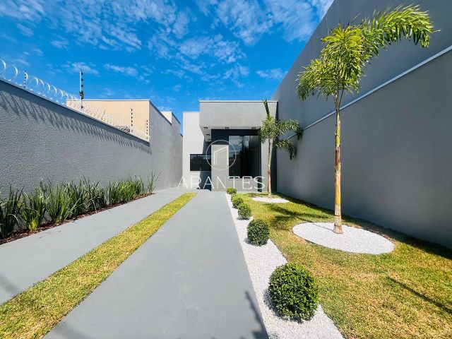 CASA À VENDA NO MAIS PARQUE COM PROJETO INTELIGENTE