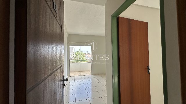 VENDE-SE APARTAMENTO no BAIRRO SANTOS DUMONT