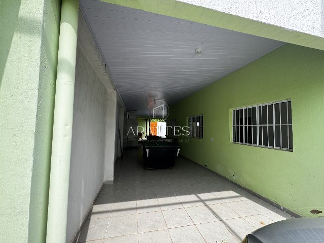 CASA BEM AMPLA PARA LOCAÇÃO COM AREA DE LAZER