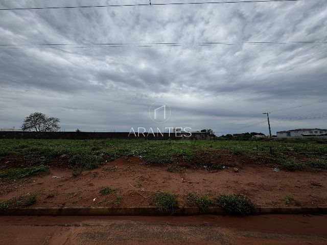 TERRENO COMERCIAL BALDOMERO LEITUGA