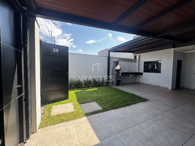 CASA À VENDA - CONDOMÍNIO ALTO CAPIVARI